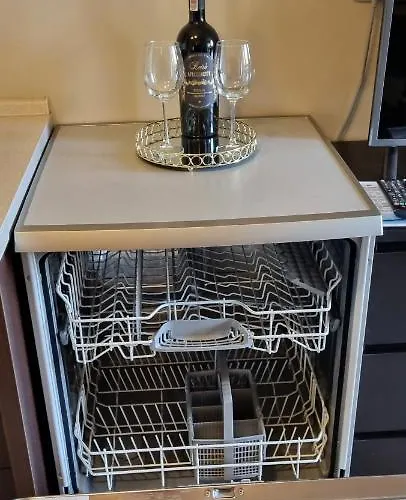 Przy Porcie 54m2 Oraz 31m2 Z Tarasem